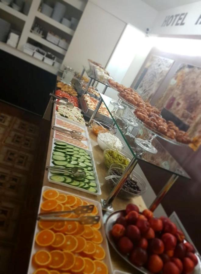 Hotel Honorata Paralia Katerinis Ngoại thất bức ảnh